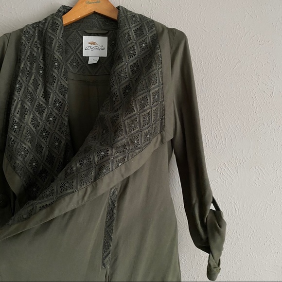 Green jacket - Picture 2 of 5